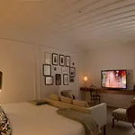 Pessoa 4*