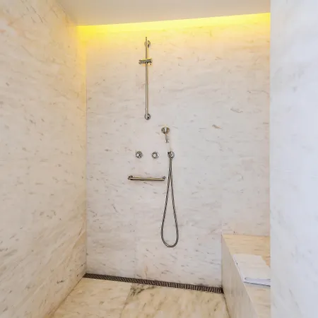 Hotel Pessoa Lisbon